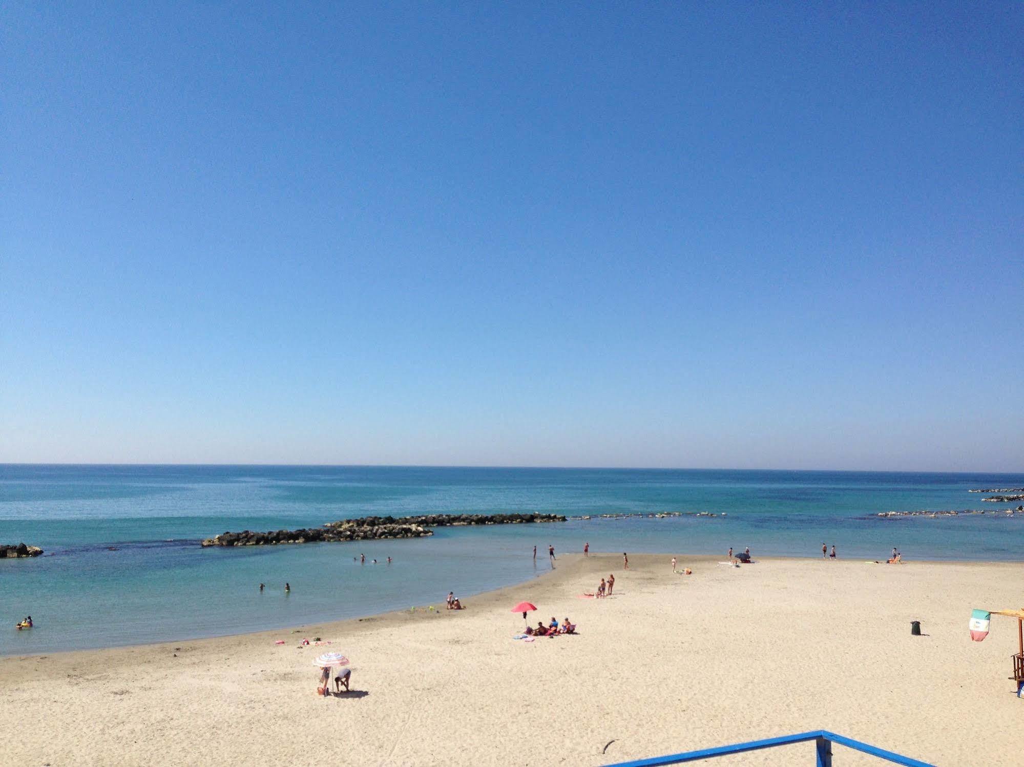 Case La Spiaggia Шакка Екстер'єр фото